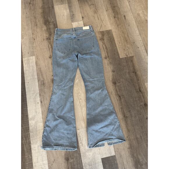 Hollister Jeans Womens 29 High Rise Flare Light Wash Soft Stretch 31 Inseam - Picture 5 of 7